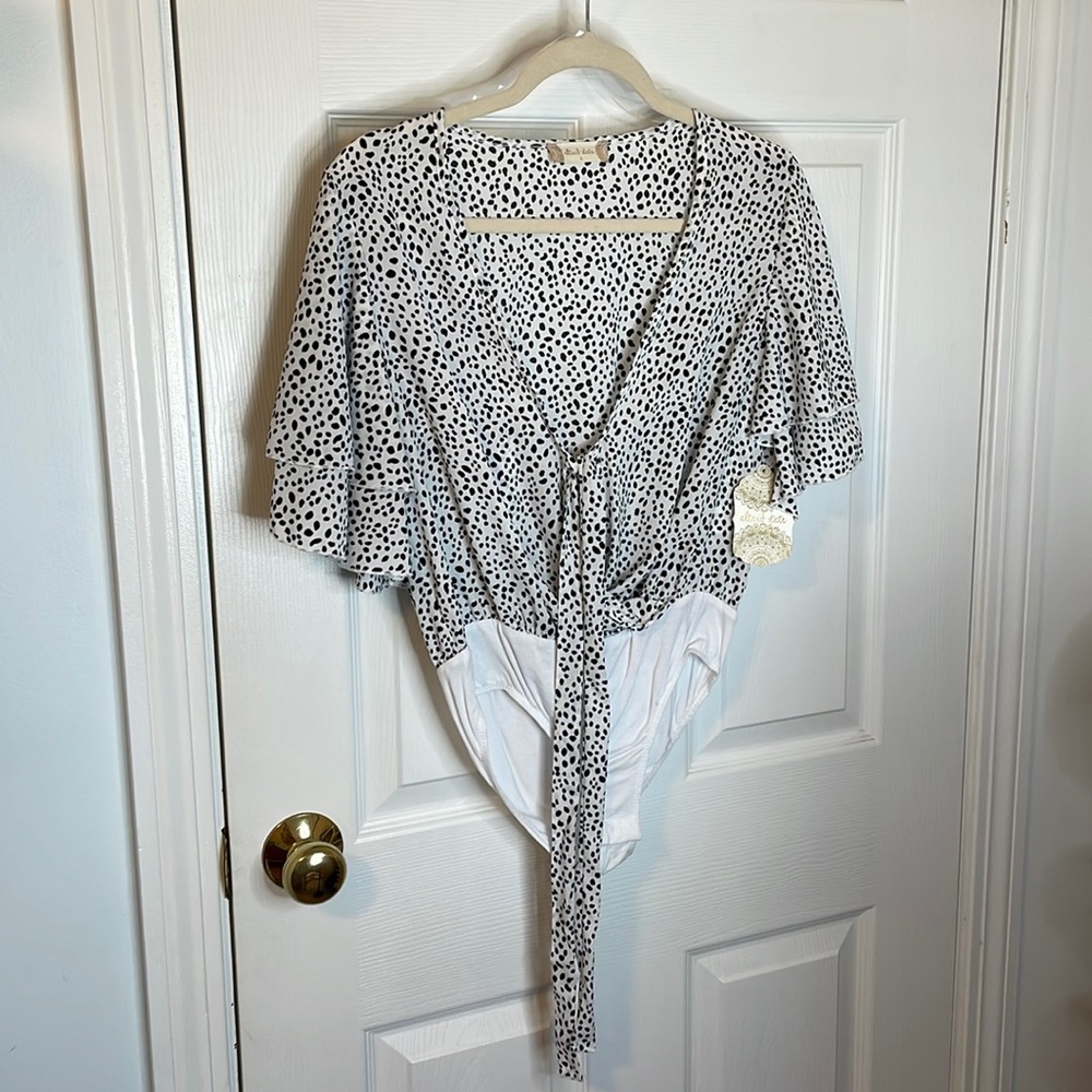 Altar’d state bodysuit new with tags size small